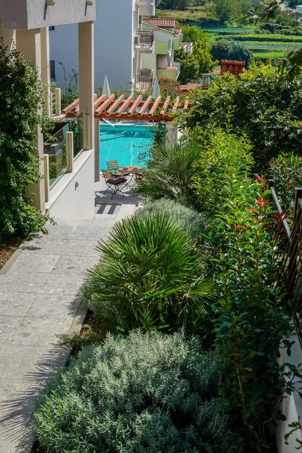 Olive Tree Apartments Podstrana Kültér fotó